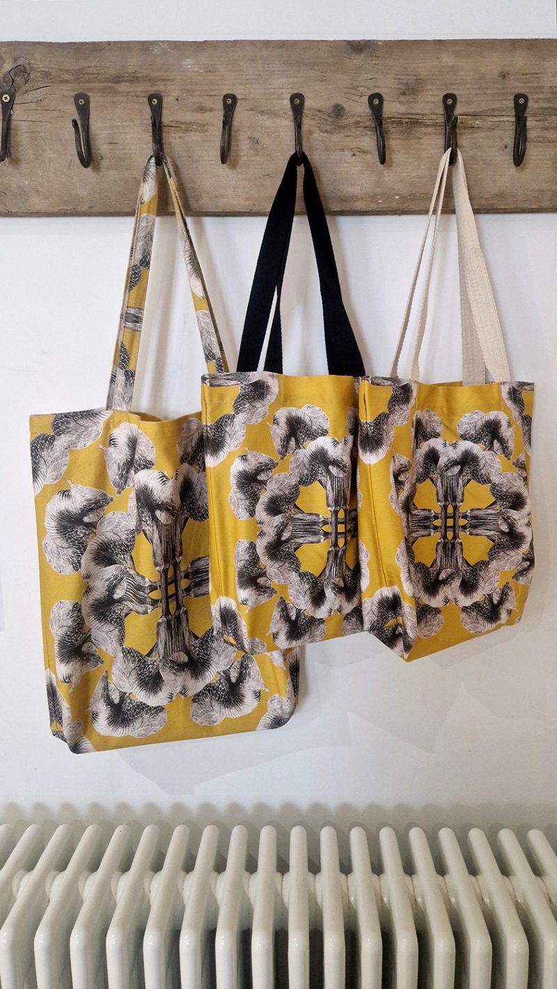 40cm Twill Tote Bag - Big Mandala, Arisaema griffithii var Pradhanii - Image 2